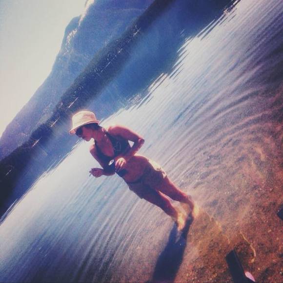 Meet your Posher, Chey - Picture 1 of 1